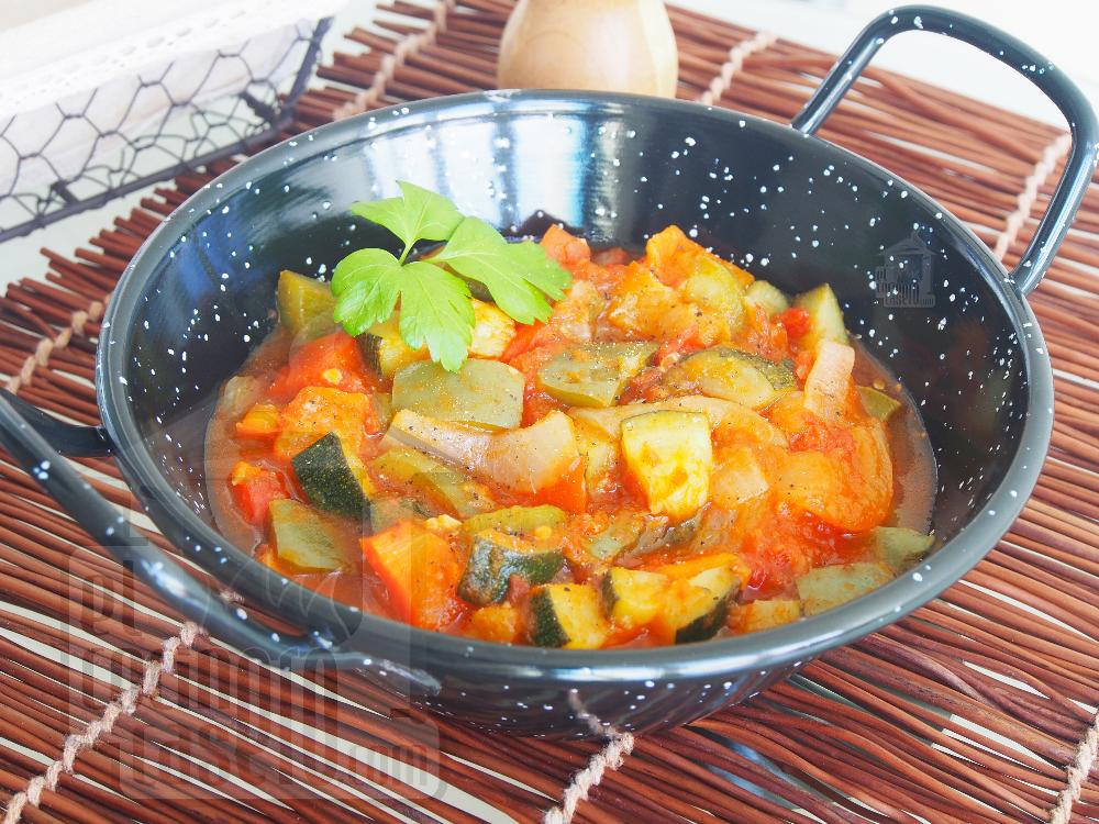 Pisto de calabacín para 2 personas · El cocinero casero - Verduras
