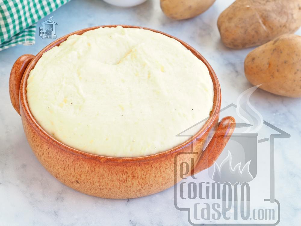 Aligot, puré de patatas con queso