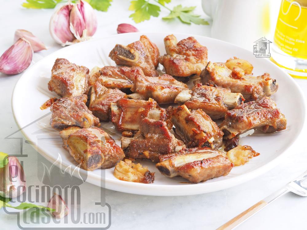 Costillas de cerdo al ajillo