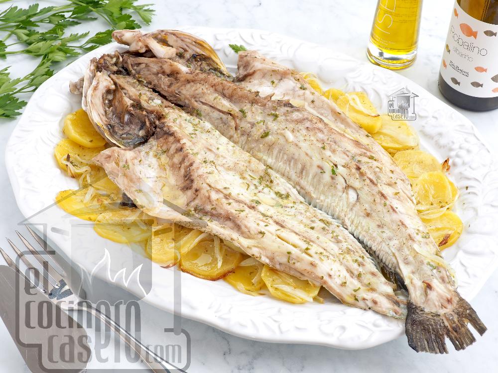 Corvina al horno con patatas