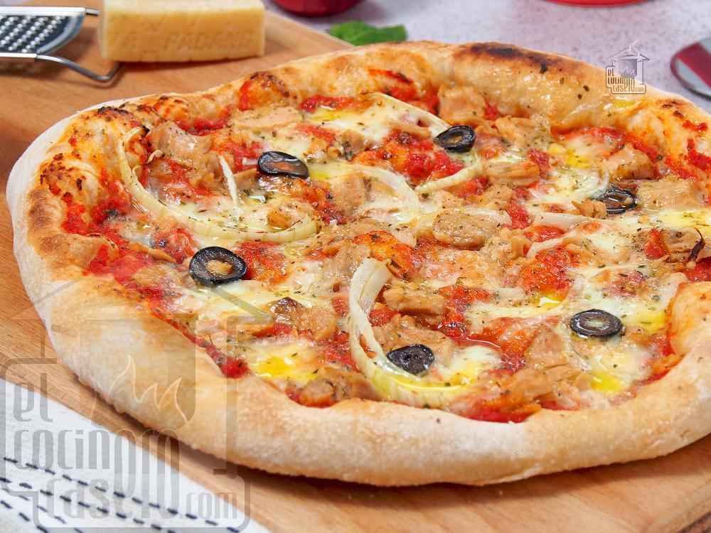 Pizza de atún