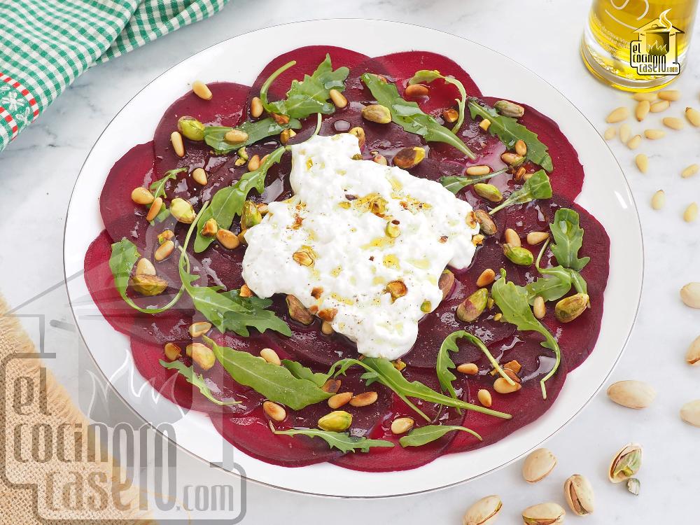 Carpaccio de remolacha con burrata