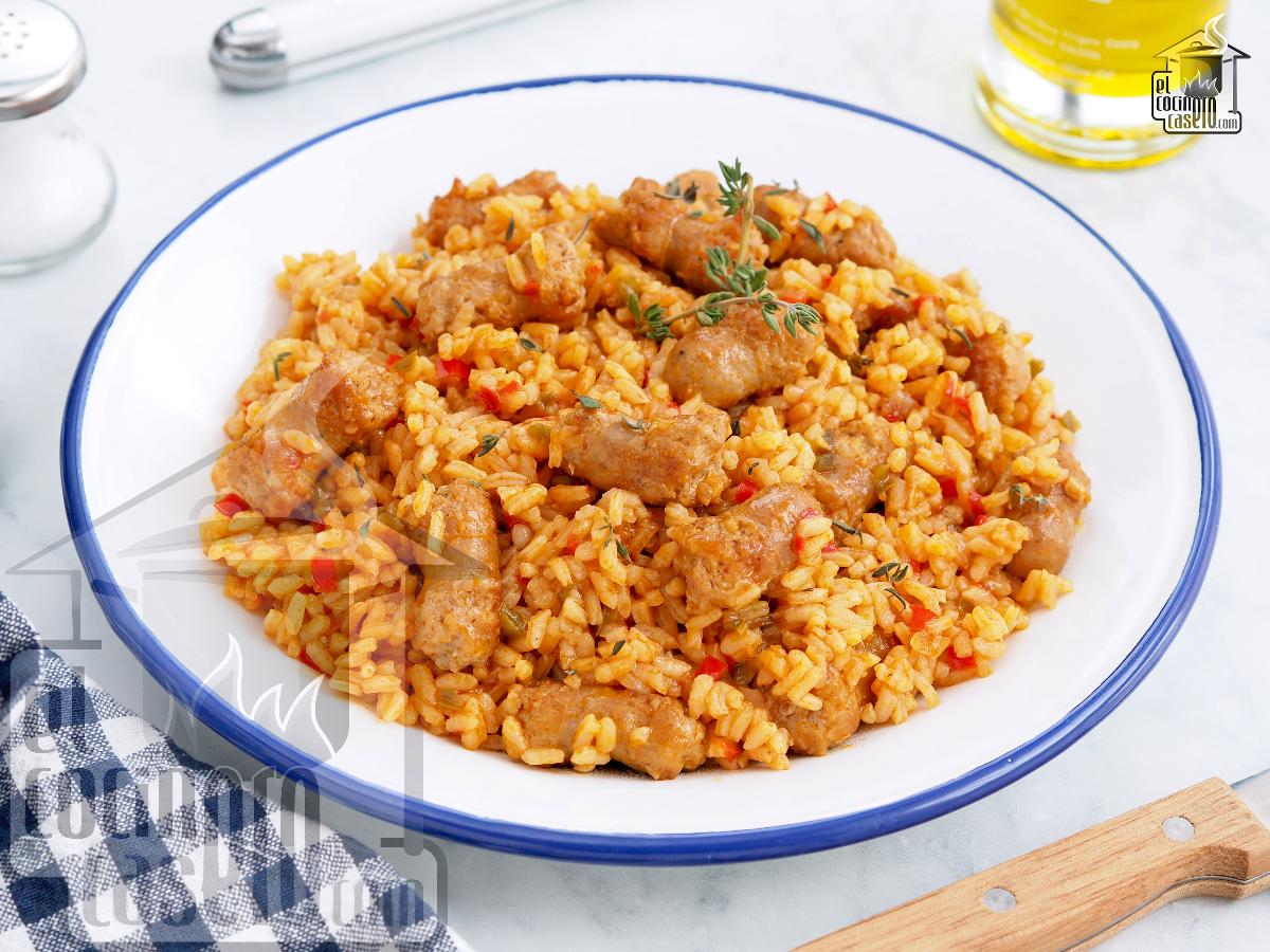 Arroz con salchichas