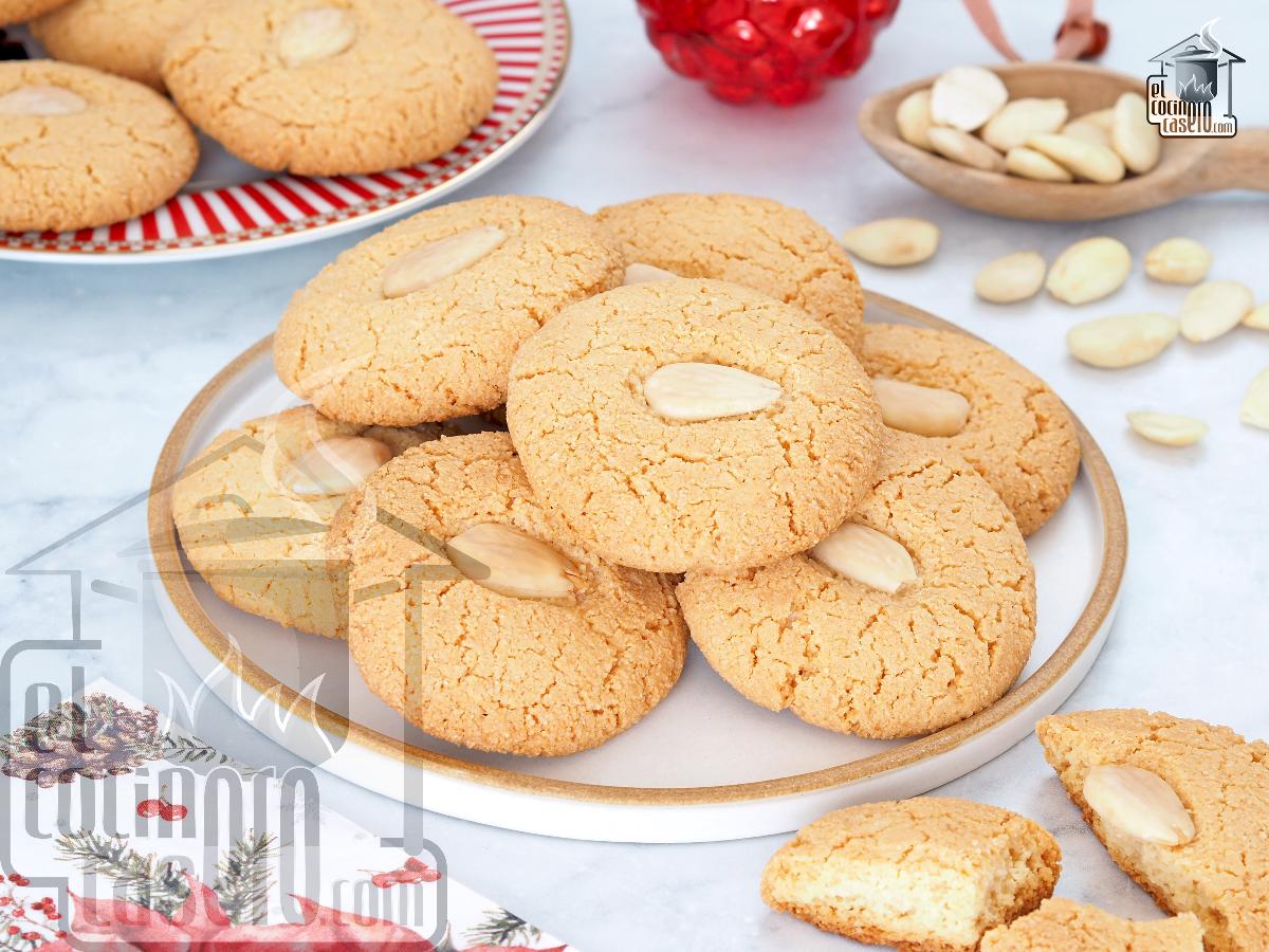 Almendrados, dulce tradicional de Navidad