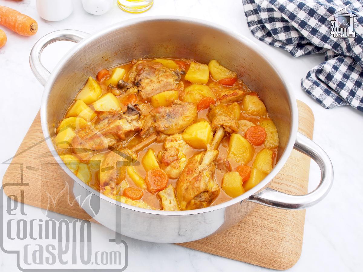 Pollo guisado con patatas