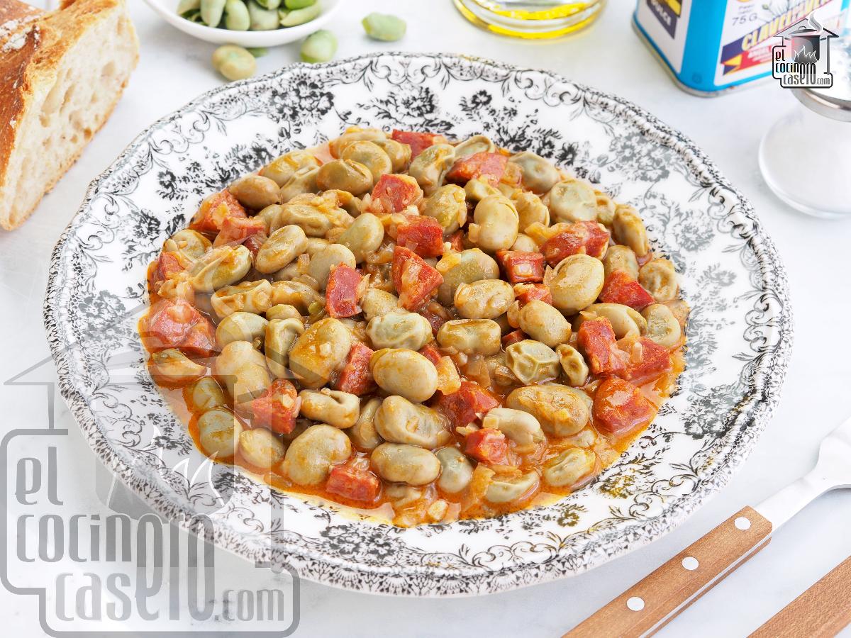 Habas con chorizo